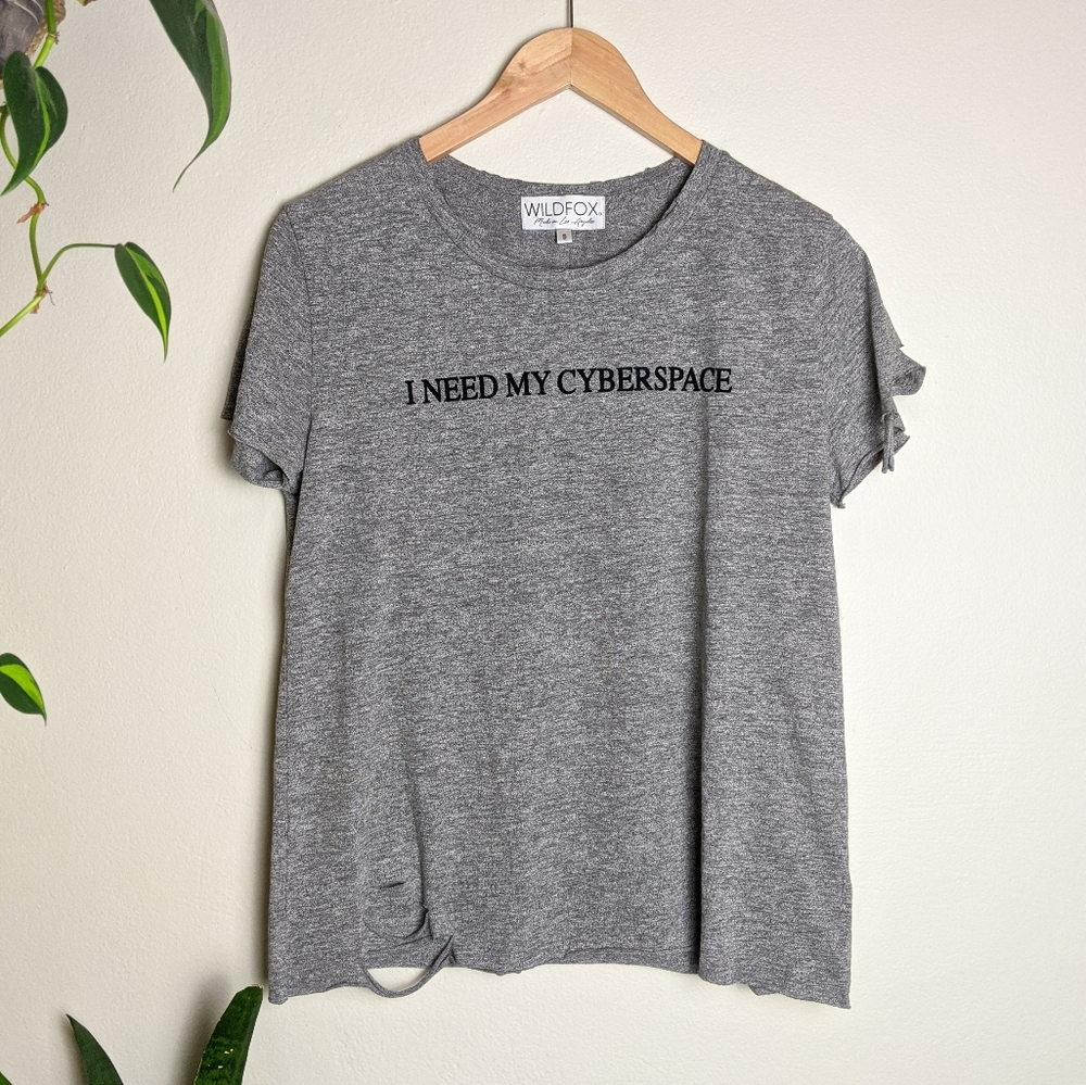WILDFOX | Cyberspace Stellar Crew Tee Heather Distressed EUC